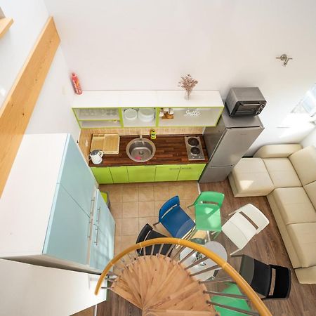Smiley 2 Apartment Novalja Exterior photo